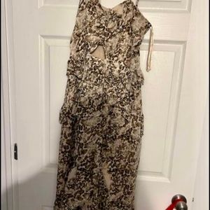 BARDOT PRINTED MIDI WITH CUTOUT